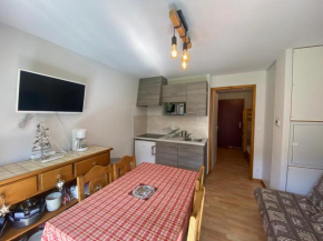 Appartement 2 pièces avec balcon sud, parking et cave à La Chapelle-d'Abondance - FR-1-692-99